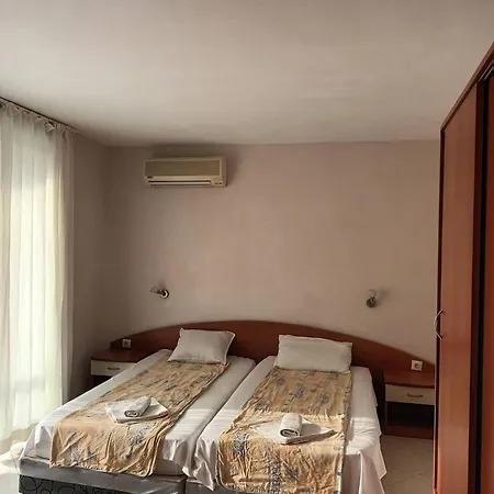 ,,afrikana,, Konukevi Sveti Vlas